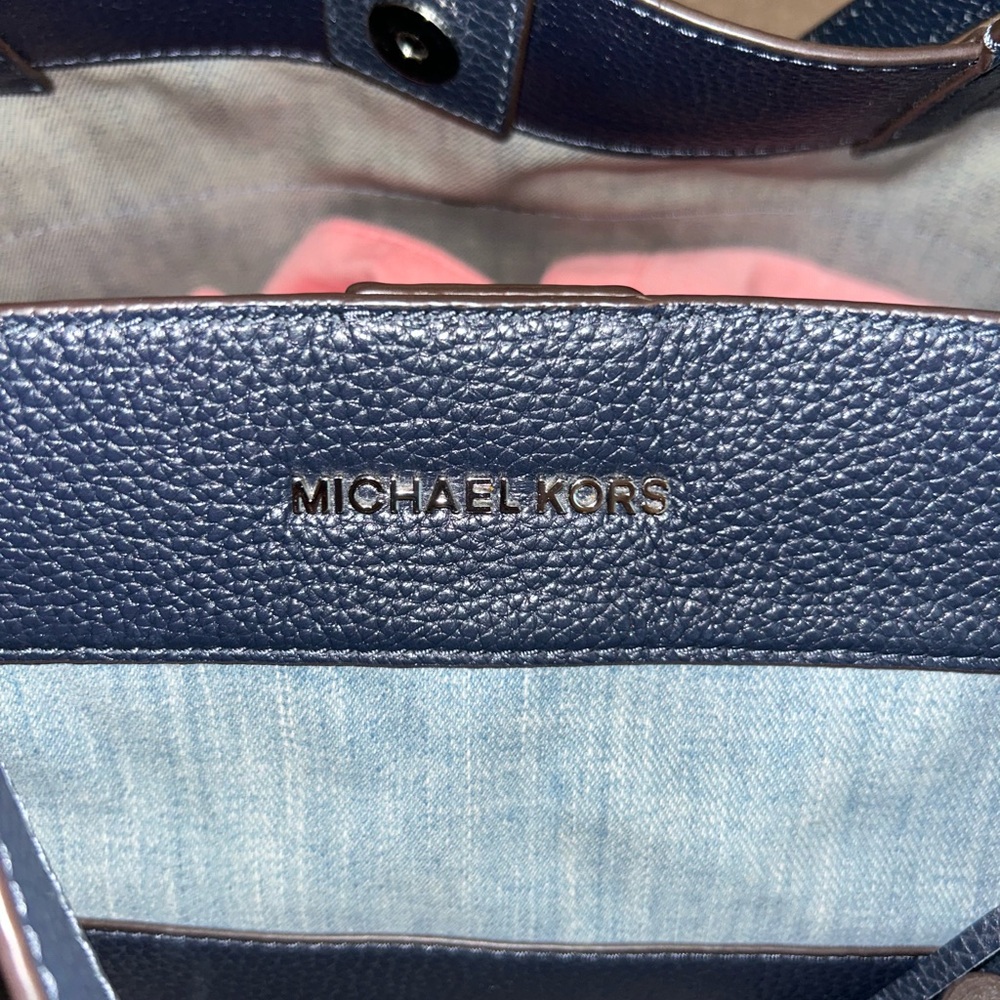 Michael Kors Navy Leather and Denim Striped Tote 👜 - Picture 12 of 16